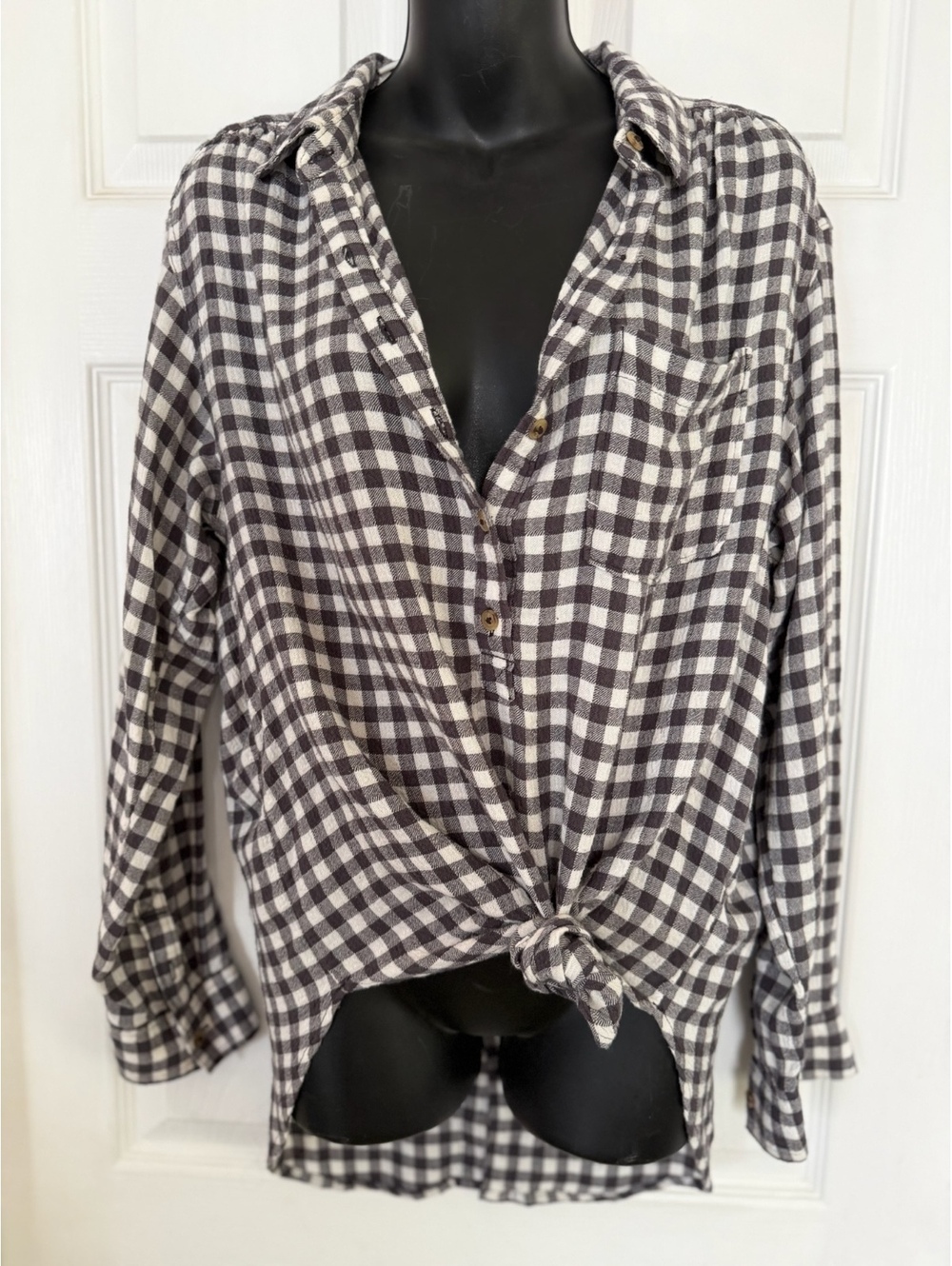 Anthropologie black and white gingham button front shirt